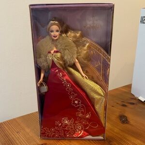 2003 Mattel Glamorous Gala NIB Red and Gold Evening Gown Doll wit